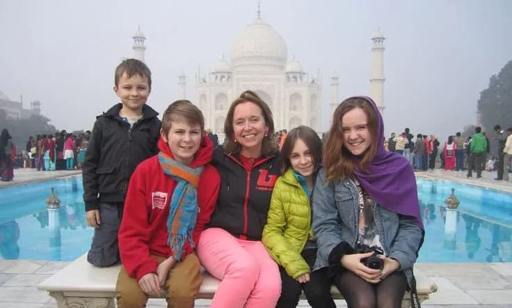 Family Golden Triangle Tours | Experience My India image 1