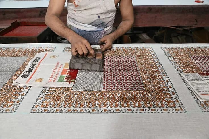 Family Crafts Golden Triangle | Experience My India image 1