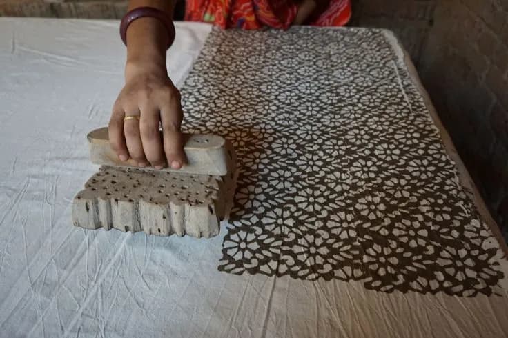 Family Crafts Golden Triangle | Experience My India image 3