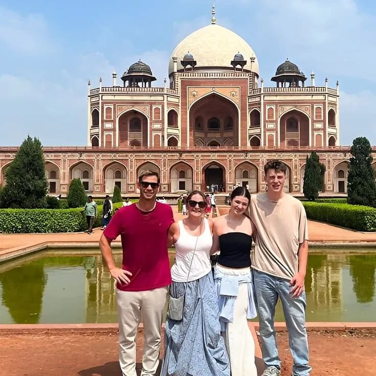 Roots Journey: Show Your Children India (Golden Triangle) image 3