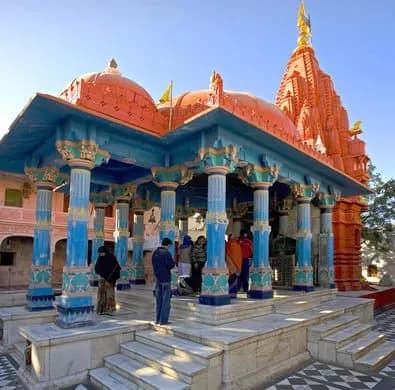 Ajmer & Pushkar Golden Triangle | Experience My India image 2
