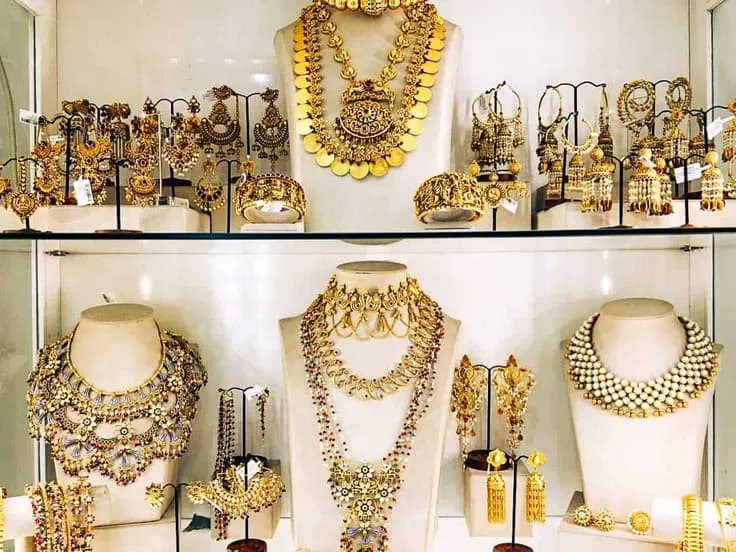 Buying Gems and Jewellery in Jaipur | Honest Guide 2