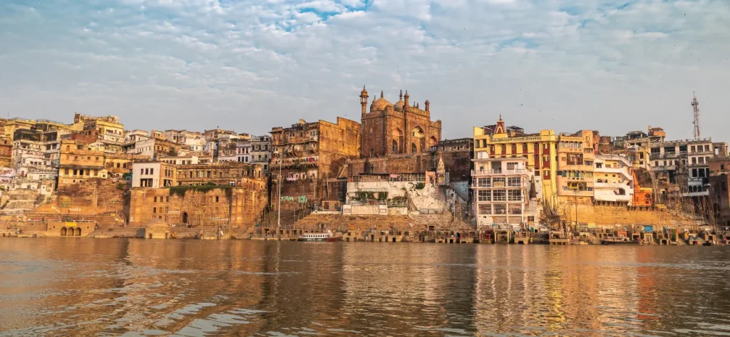 Varanasi | Vrindavan Khajuraho Chitrakoot Kashi Ayodhya Tour Package